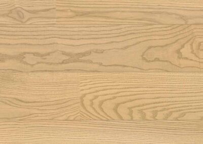 21088 European Ash Elegant Champagne