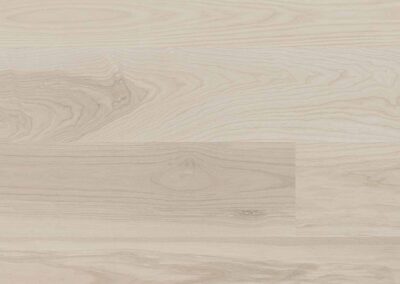 MB 21072 European Ash Elegant Frost Ivory Pores
