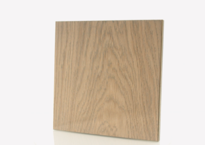 F03 Square Flat C02 Silky Gray