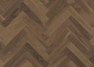 Swing Smoked Walnut Premium Herringbone